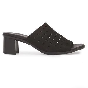 NEW MUNRO JULES BLACK NUBUCK LEATHER size :  7SS WOMEN SANDALS SLIDE